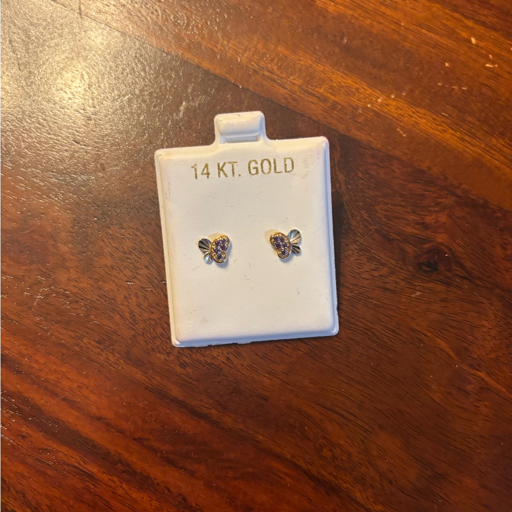 14 Kt Gold Heart Earrings